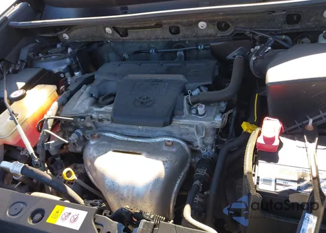 2017 Toyota Rav4 Le z USA, uszkodzony, nr VIN JTMBFREV6HJ142486